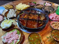 -谭记重庆老火锅(总店)