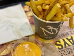 -纽约薯条(世豪广场店)