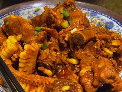 玉米烧排骨-刘胖子家常菜·蹄花焖藕(中南店)
