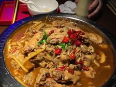 鸡翅煲-胖哥俩肉蟹煲(悦荟广场店)