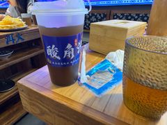 -洱火云南酸菜牛肉火锅(石景山当代商城店)
