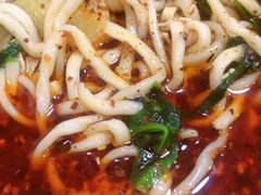 -箐山海鲜砂锅麻辣烫