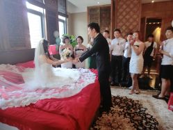 lisamoon礼慕纱婚纱礼服高级定制-Lisamoon礼慕纱婚纱礼服高级定制