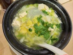 -闫家驴肉老店(华电一校店)