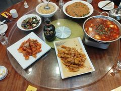 -鸿兴楼酒家(阜阳路店)