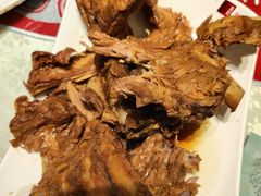 -吴记酱骨炖菜馆(西大直街店)