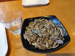 -华府九号海鲜烧烤大排档(龙域店)