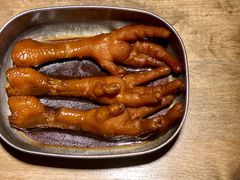 弄堂里的卤鸡爪-弄堂里(阿里西溪A区店)