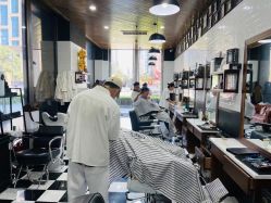 -MARTIN'S BARBER SHOP男士理发馆