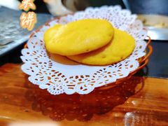 鳇鱼玉米饼-老刘生态大鱼坊铁锅炖鱼(赛马场店)