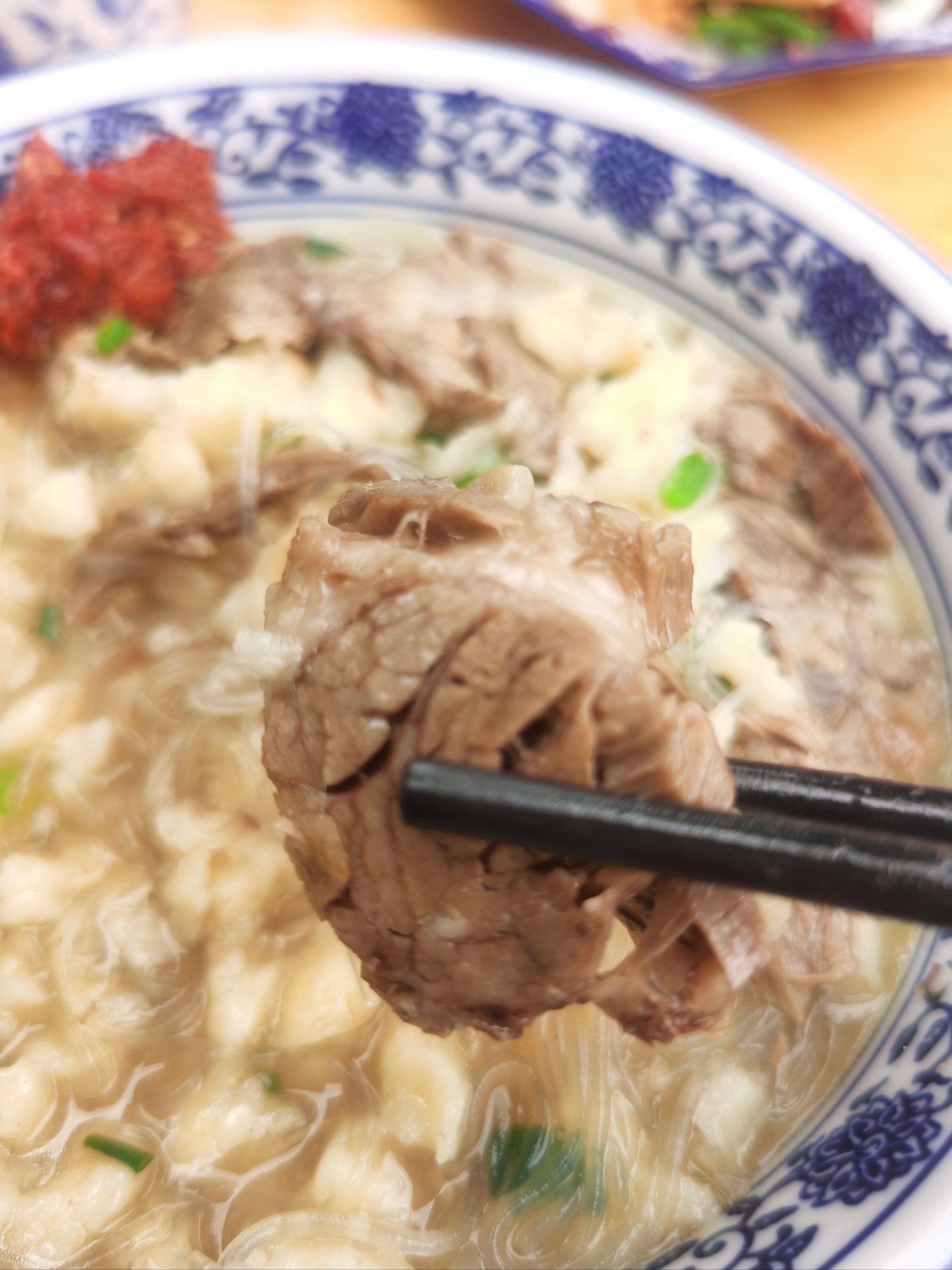 最体现西安人耐心的饭·牛羊肉泡馍