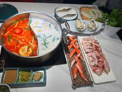 -椰子湾·海南火锅·糟粕醋·椰子鸡(正大广场店)