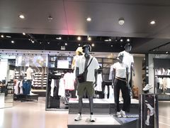 -NIKE品牌体验店(金源新燕莎店)