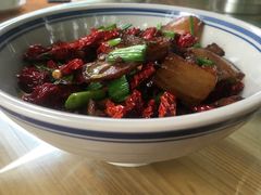蒜香腊肉-二厨·吊桥小院·脆皮烧鸡公·本地农家菜(沿江西路店)
