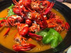 麻辣油焖龙虾-游园觅食记夜市·小龙虾大排档
