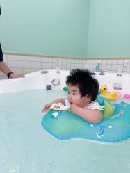-Pony Baby宝尼婴幼儿游泳SPA馆