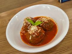 -城市大道红炉披萨烘焙坊