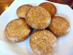 红糖锅盔-炉小二铜锅牛蛙•川湘菜(三里屯店)