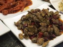 -扒虾小妹儿麻辣海鲜(宏图街店)