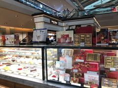 面包甜点陈列柜-布歌东京(金融街购物中心店)