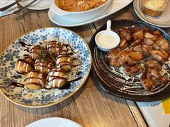 -玛格萝妮(汇智国际商业中心店)
