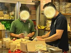 -华联发展销售中心(十月初五街店)