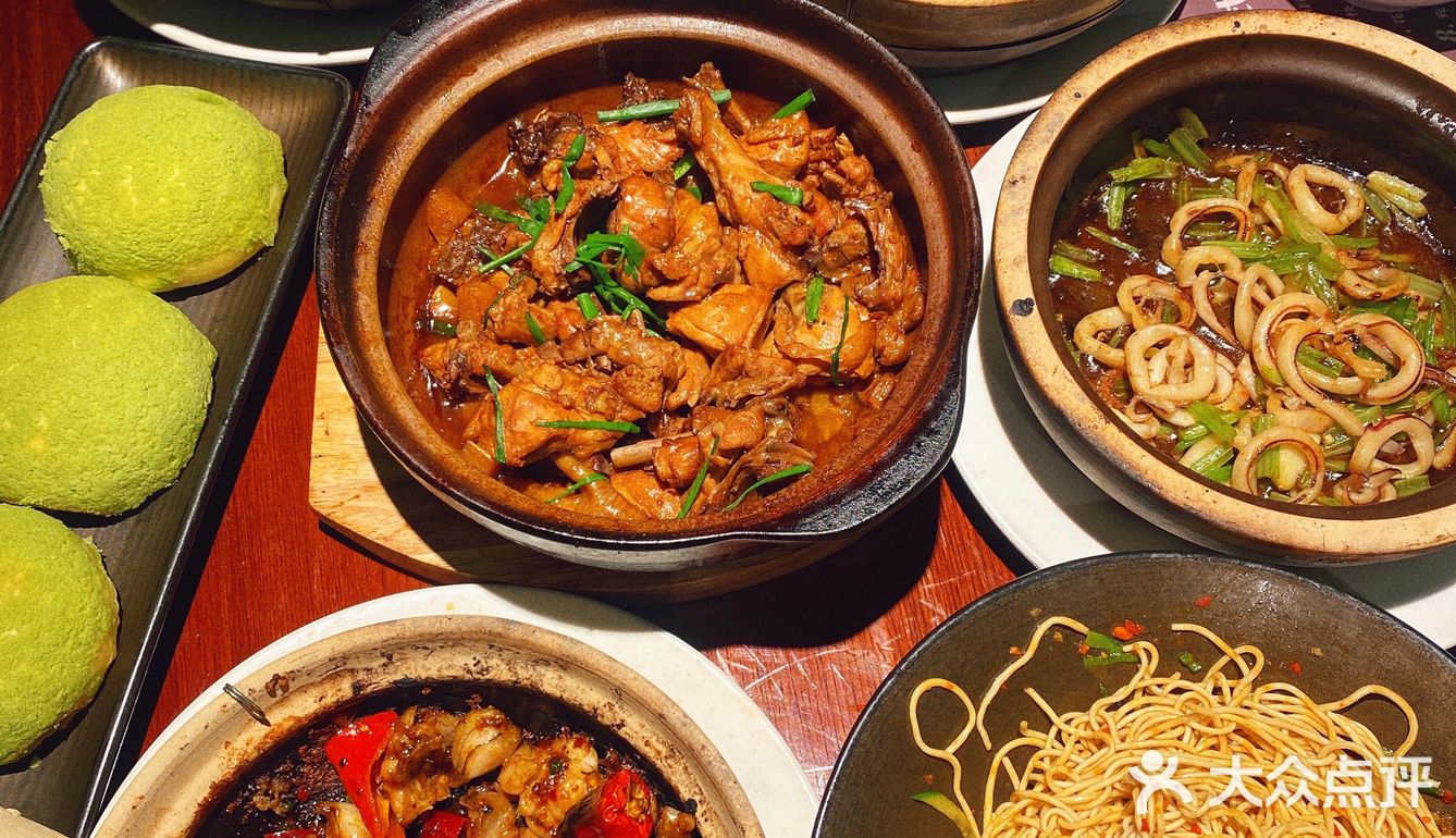 武汉探店🍲万物可啫江汉路宝藏餐厅「粤啫久」