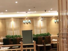 -闫府私房菜(经四路万达店)