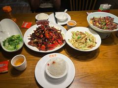 -爱碗亭·鲜炒湖南菜(壹城中心店)