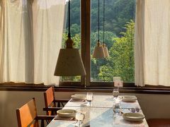 靠窗位-素描餐厅(灵隐天竺店)