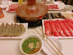 手工鲜羊肉-八先生涮肉房(三里河店)