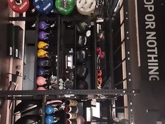 -TOP健身私教工作室(侨香店)