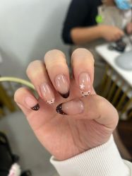 -尤米一站式美甲美睫