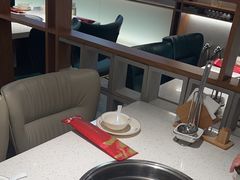-三人行骨头王火锅(长寿店)