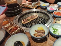 -明洞阿姨·韩式酱蟹烤肉·创意料理(三元桥店)