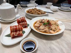 -香港百合居(LCM置汇旭辉广场店)