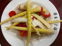 泡菜-荣生萝卜汤饭店