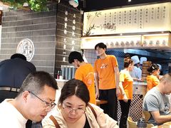 -馋三尺蟹粉小笼(人民广场店)