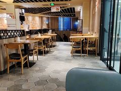 -必胜客(花都百业店)