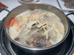 -三人行骨头王火锅(长寿店)
