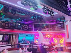 -巴特餐饮6加1音乐餐吧·新疆菜