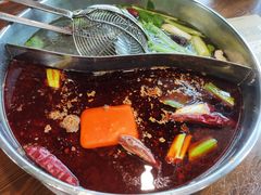 -乡土黄·鲜牛肉火锅·小龙虾(兴业街店)
