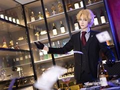 -米游妙妙屋cosplay换装自拍摄影体验馆