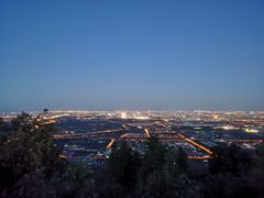 -鬼笑石后山停车场
