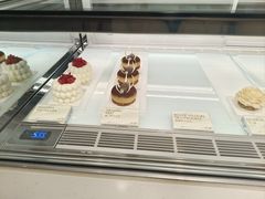 -潮一不贰·法式甜品·生日蛋糕·西式简餐(外滩店)