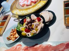 -猪啊牛呀羊啊铜盘烤肉(正大广场店)