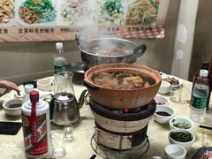 掌翼煲-广宁炭炉鸡煲·富临门饭店