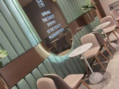 -奈雪的茶(百盛店)