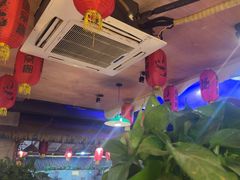 -鱼窝棚柴火铁锅炖(富山屯店)