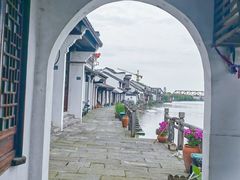 -丝绸小镇荻港古村